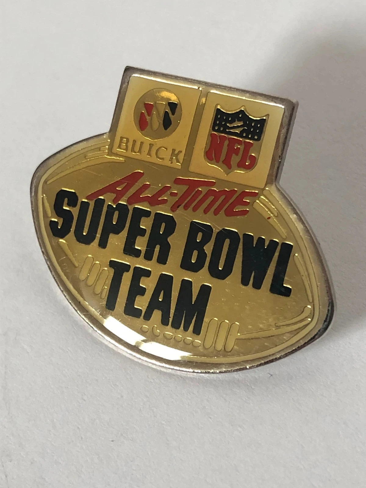 Pin's vintage Rare NFL 1990 Buick All-Time Super Bowl Team (Peter David)